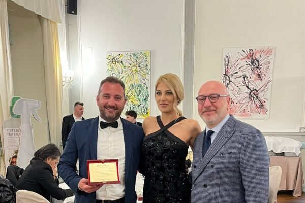 Alessio Caizzi a Sanremo 2026 premiazione cena di gala Italian stage