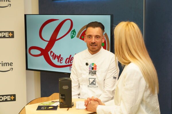 Fabio Autiero intervista al salotto Italian stage